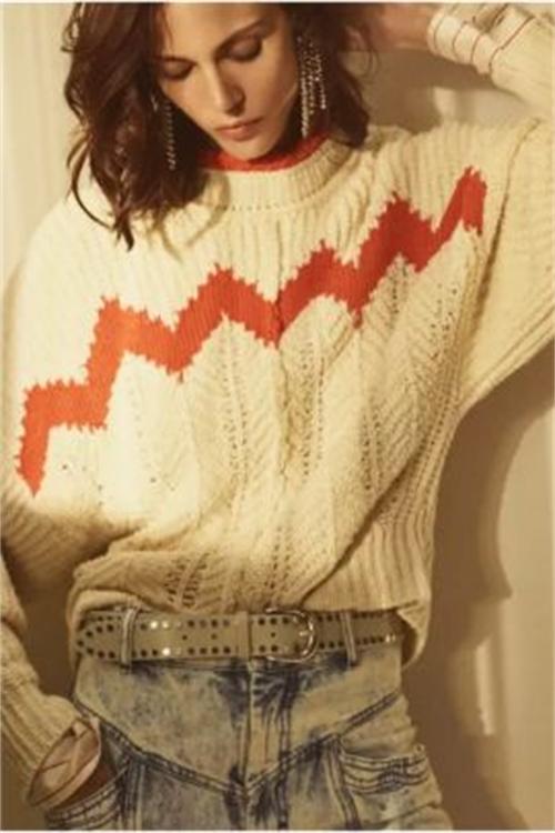 奶油色好看不好看,高级又治愈奶油色