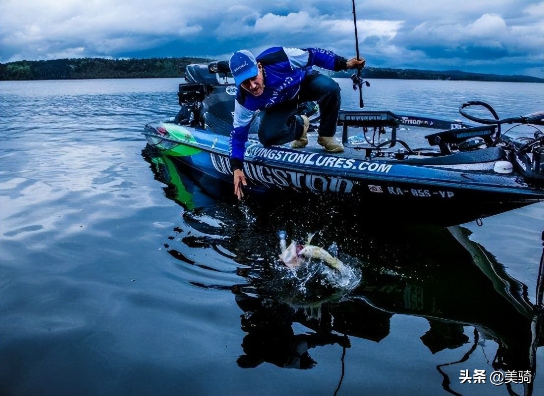 佳明简史：从航空导航到自行车码表创新不停的专业GPS王者