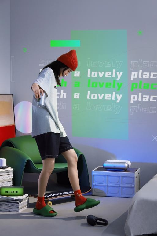 坚果o1s超短焦投影,坚果o1s最大可以投影多大尺寸