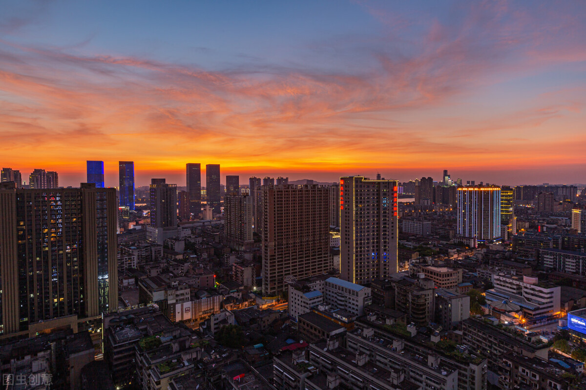 2022年该买房还是卖房,住建部买房新政策