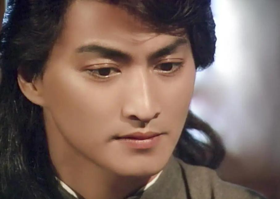 62岁何家劲有女儿吗,何家劲的一生年轻童年是怎么过的