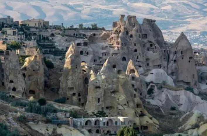 卡帕多奇亚地貌历史,卡帕多西亚地貌岩石类型