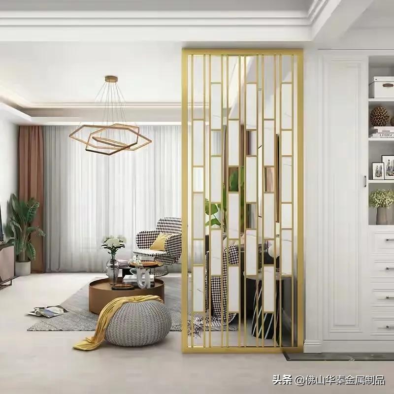 20平餐饮店厨房隔断,厅与餐厅隔断图