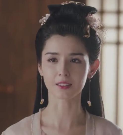 初见惊艳不已再见路人甲,初见惊艳再见路人甲