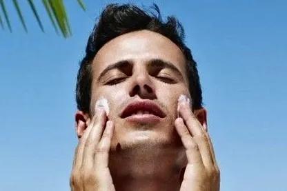 男人护肤最简单最有效办法,男人不护肤皮肤差