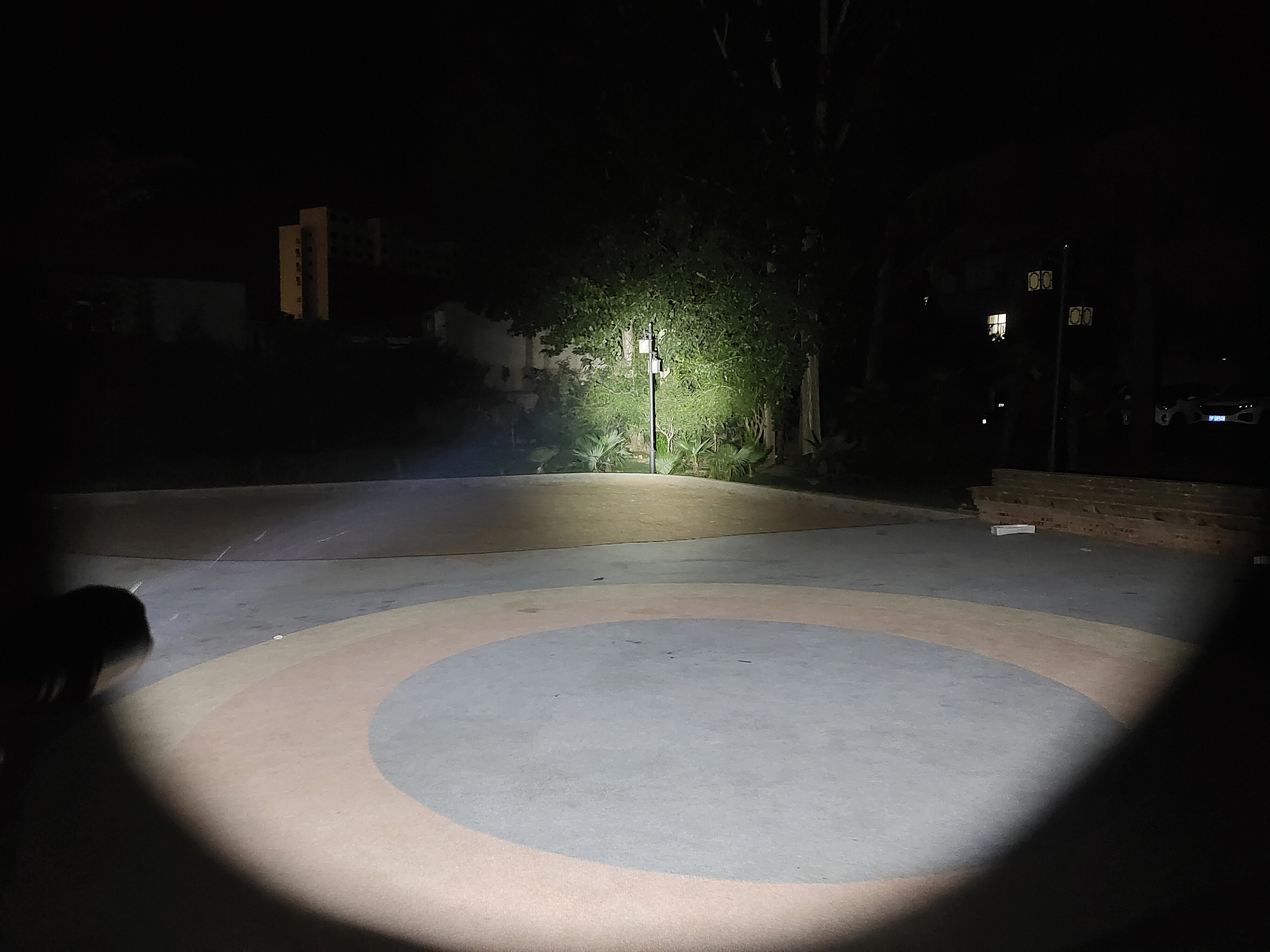 稳定高效,强光压制!Fenix菲尼克斯TK22TAC双模式战术手电体验