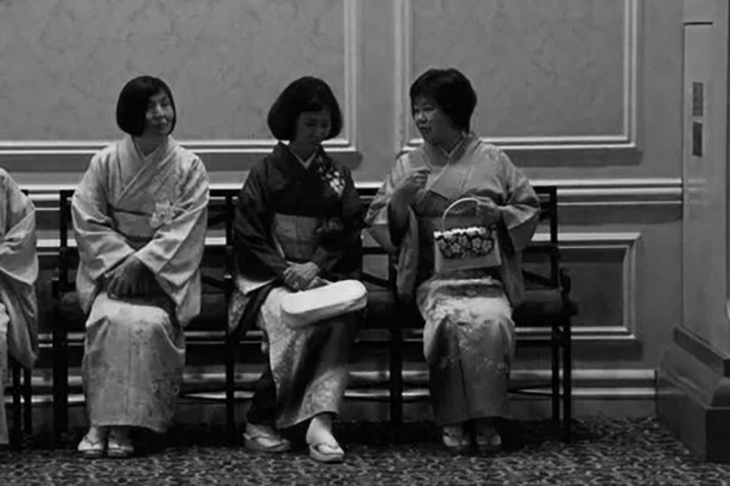 女高中生被囚禁虐待40天，死后被封入汽油罐中，打开时震动全日本