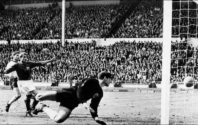 2022年世界杯越位争议判罚,世界杯历史上有哪些焦点战