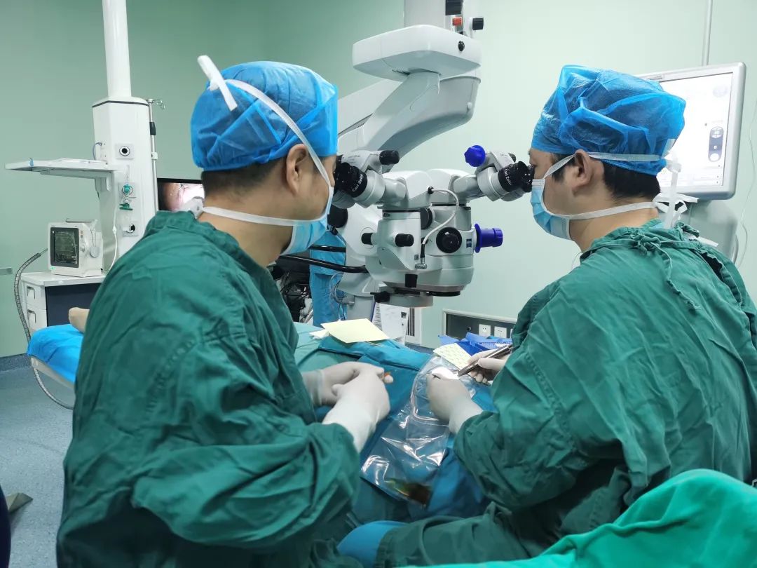 咸阳第一人民医院秦光明,咸阳第一人民医院白内障复明工程