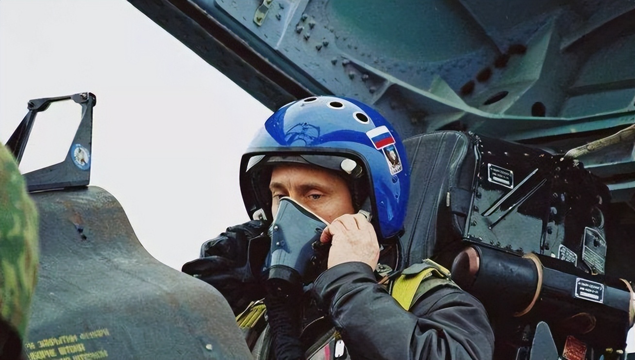 武契奇塞尔维亚和普京,塞尔维亚武契奇普京