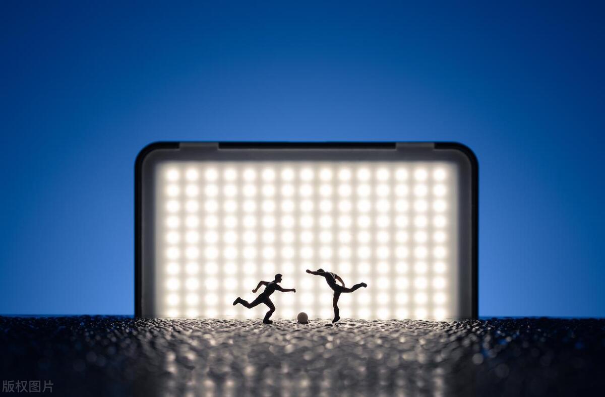 摄影灯光器材名录,对摄影灯光和器材的认识与解读