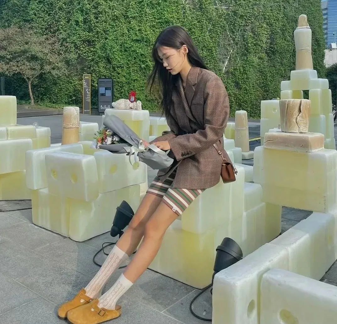 脚丑不敢穿凉鞋,脚特别臭不敢穿凉鞋