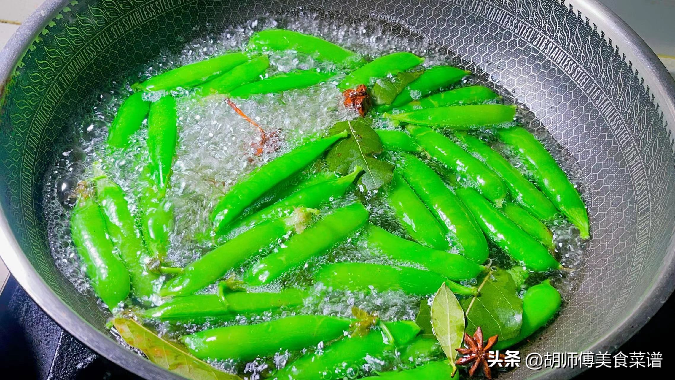 入夏前使劲吃，一补钙、二明目、三养颜，四强免疫，才卖2元1斤！