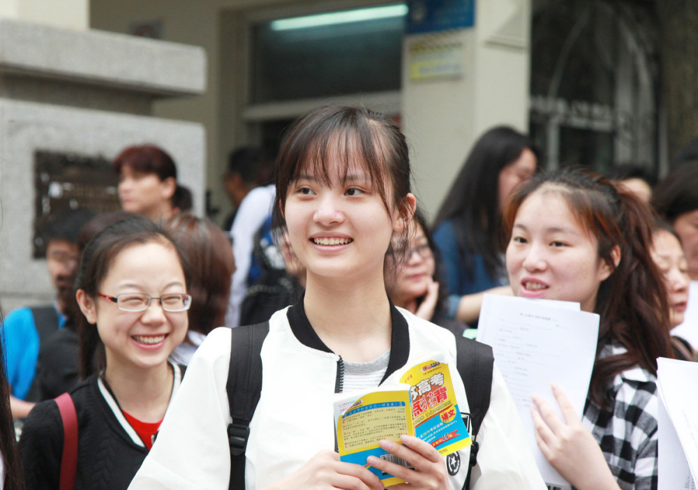 上了高中“力不从心”的学生，早在初中就有预兆，家长注意这几点