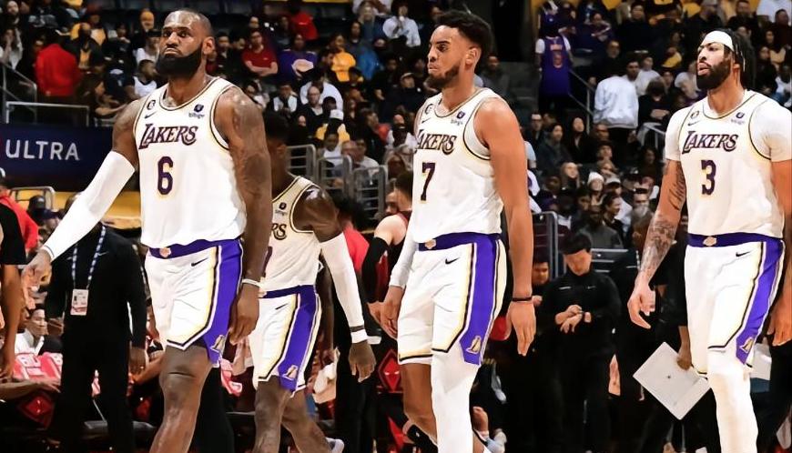 詹皇翻盘73胜,詹皇带队完成nba历史最强逆转