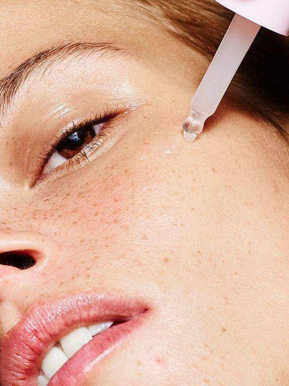 用了护肤品皮肤刺痛是缺水吗,护肤刺痛缺水怎么回事