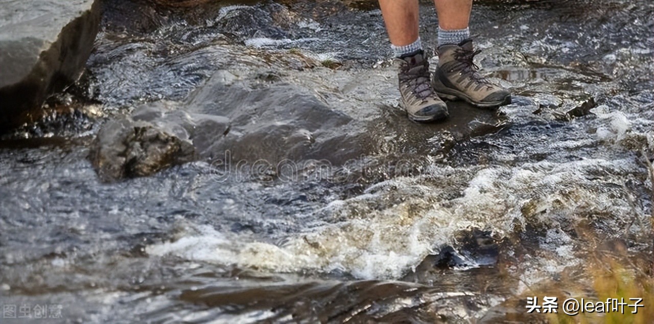 户外徒步登山鞋品牌推荐,如何选购登山徒步鞋