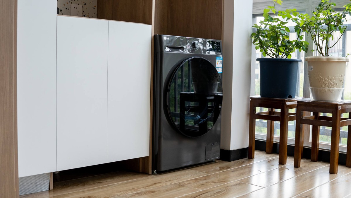 lg星云黑10kg蒸汽除菌洗衣机测评,lg觅境洗烘一体洗衣机