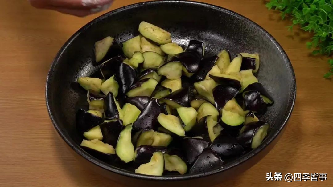 老人立冬必吃三种水果,中医立冬之后吃六种食物补阳