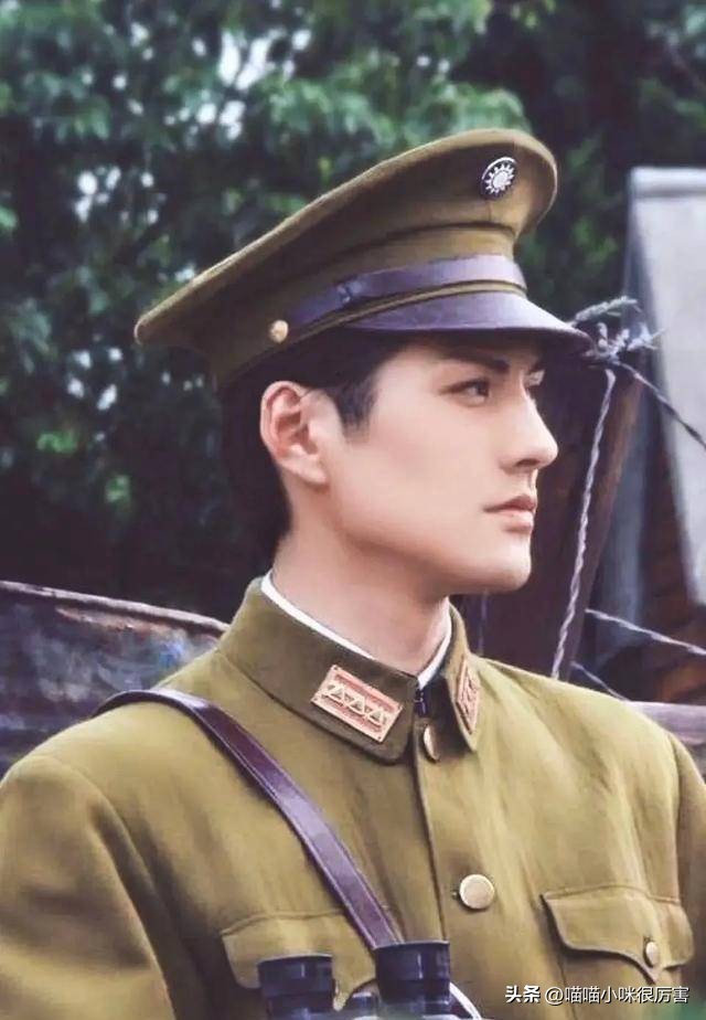 靠刘海撑起来的颜值,靠刘海撑起的颜值男生