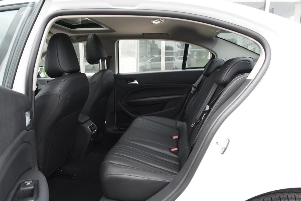 标致408真的不值得购买吗,标致408是否真的值得购买新款