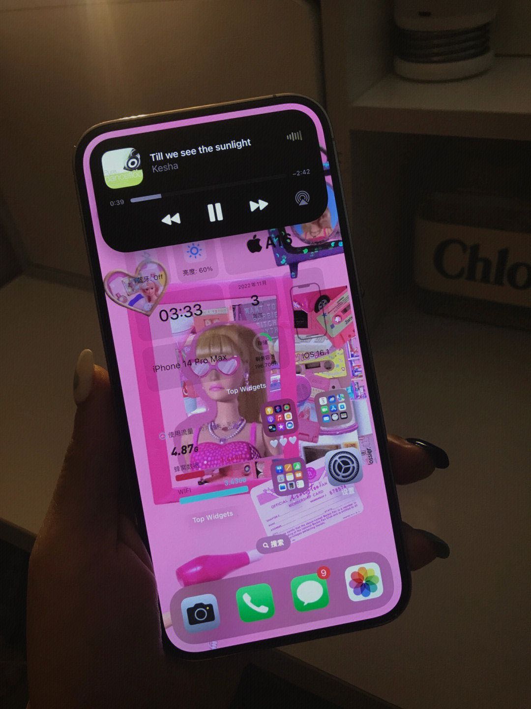 买苹果还是买华为好纠结文案,华为与苹果手机哪个更值得买