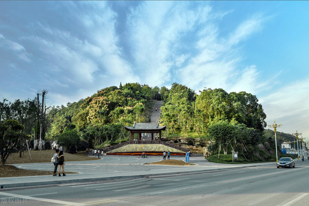只知道武汉？这才是湖北最安逸的小城，景美物价低，太适合养老了