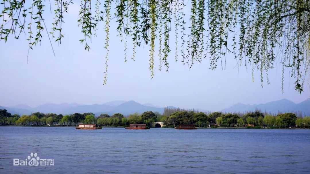 福州西湖最著名的景点名称,属于杭州西湖著名景点的是哪几个