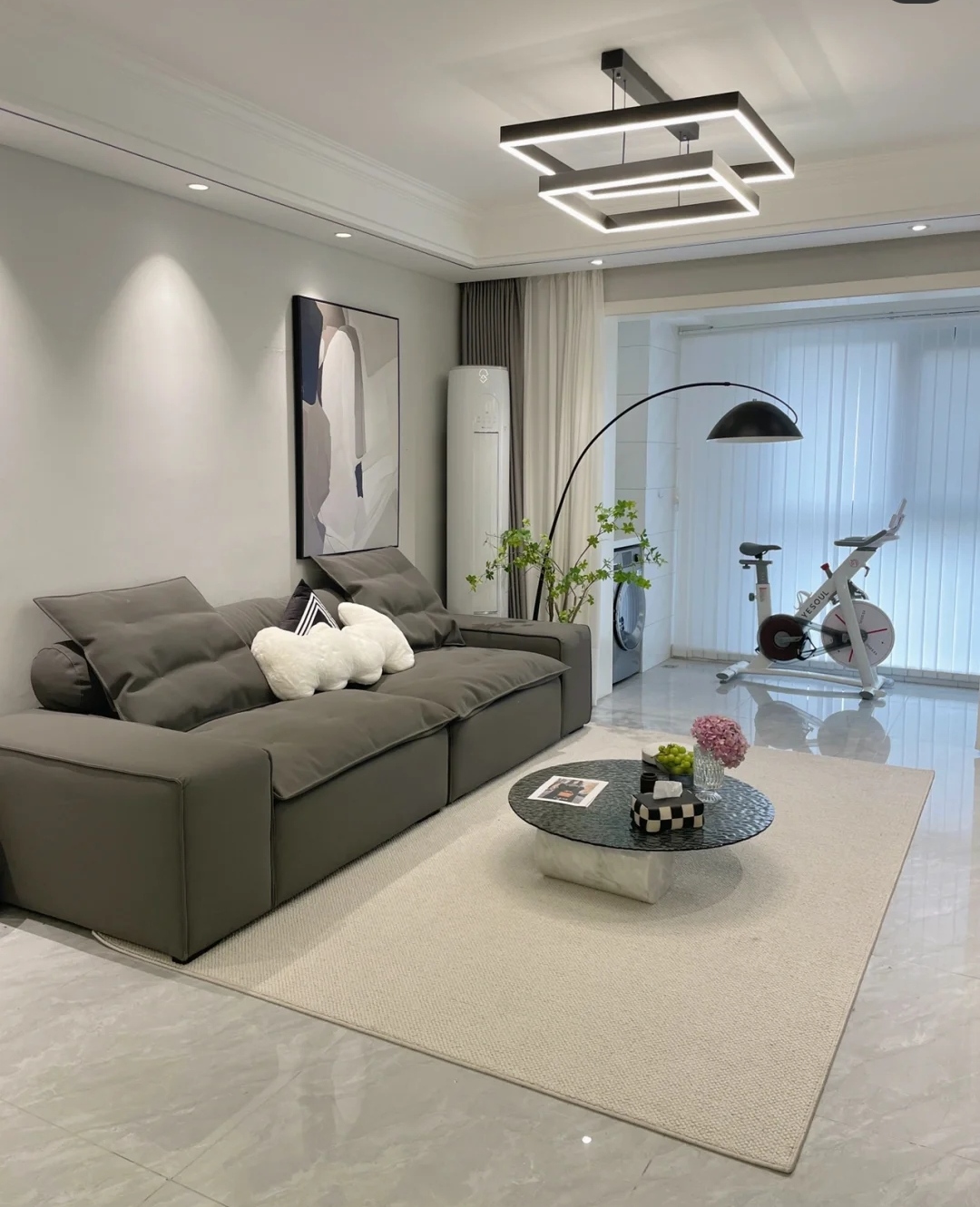 武汉夫妇晒出自家新房内部照走红：不豪华，却是很多家庭的榜样