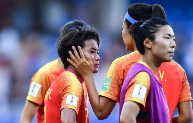 张琳艳海外1战成名首秀狂造5球,张琳艳首秀收获1球4助瑞士杯