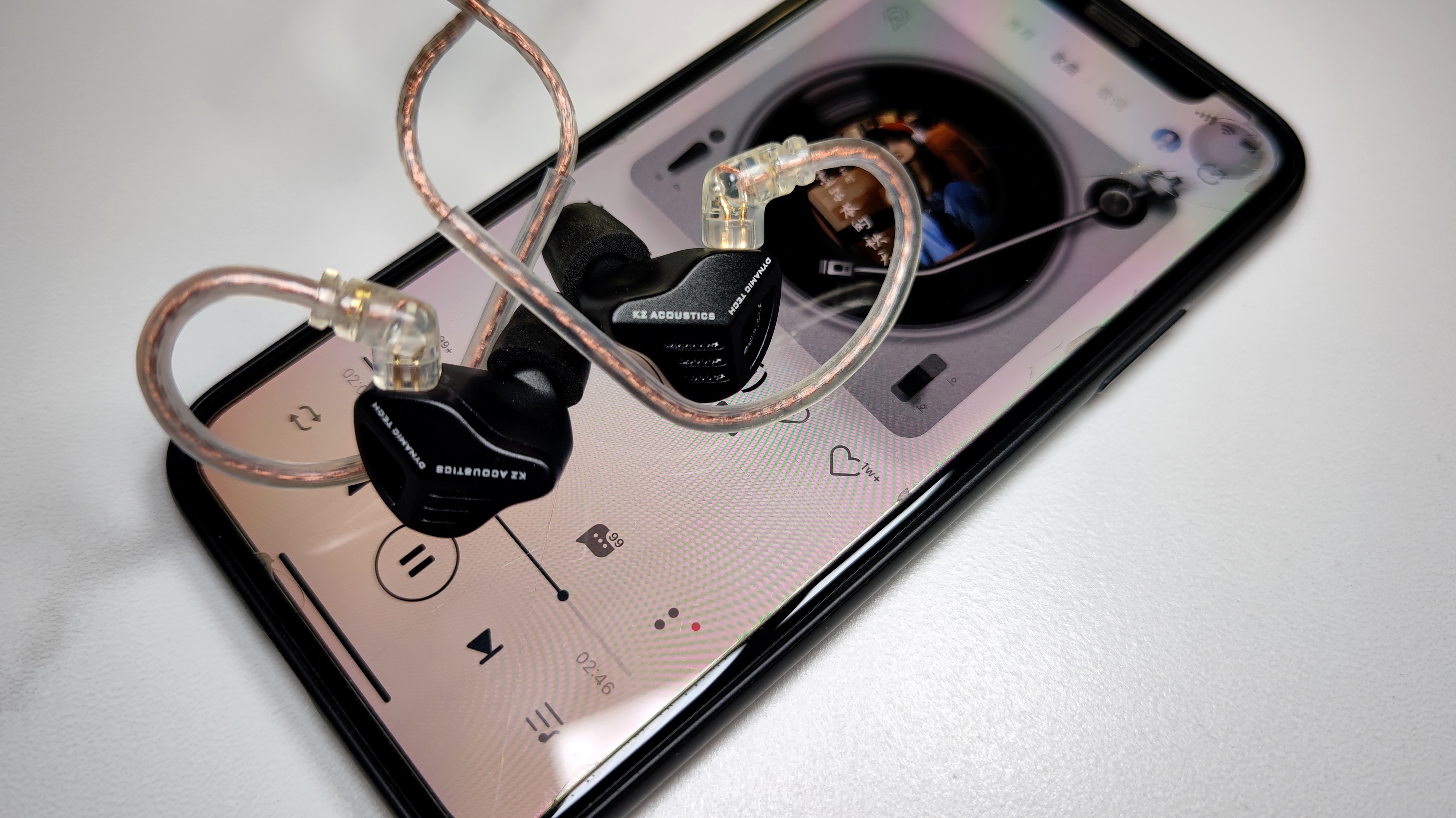 国产耳机kz怎么样,kzzsx12单元圈铁耳机评测