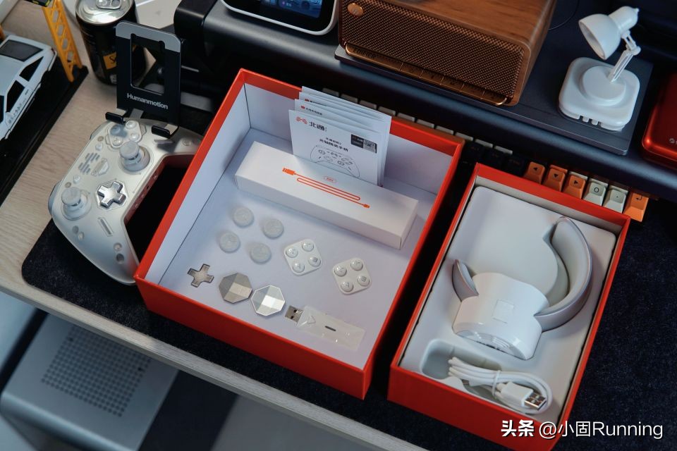 ipad2k可以两个手柄玩吗,ipad可以连接游戏手柄玩2k