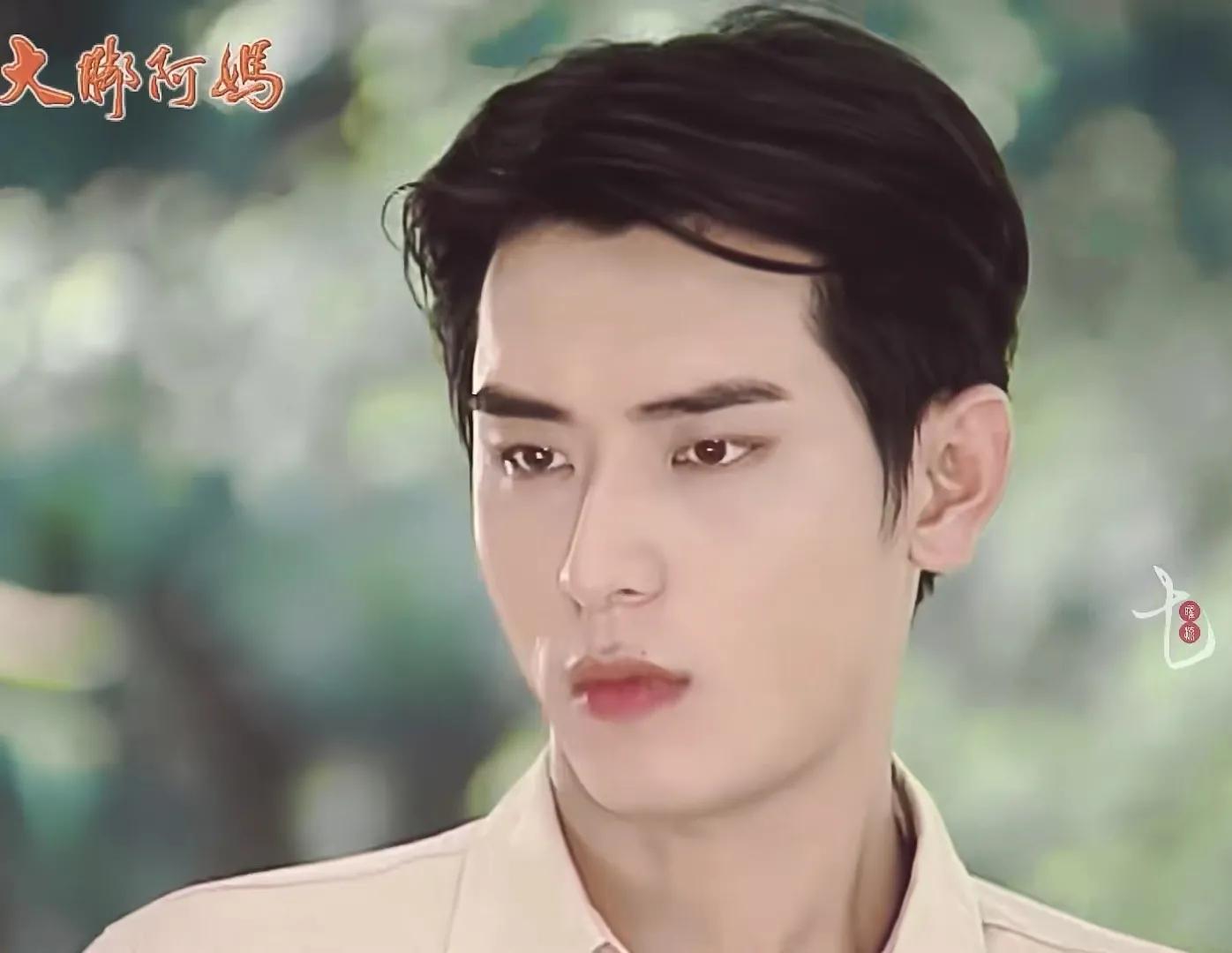 最新的男明星丹凤眼比较正宗的,四大丹凤眼男星