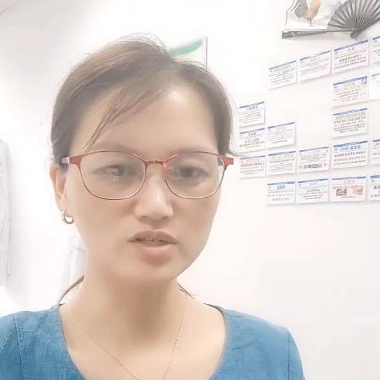 禽医老唐,小鸡为什么站不稳总是跌倒