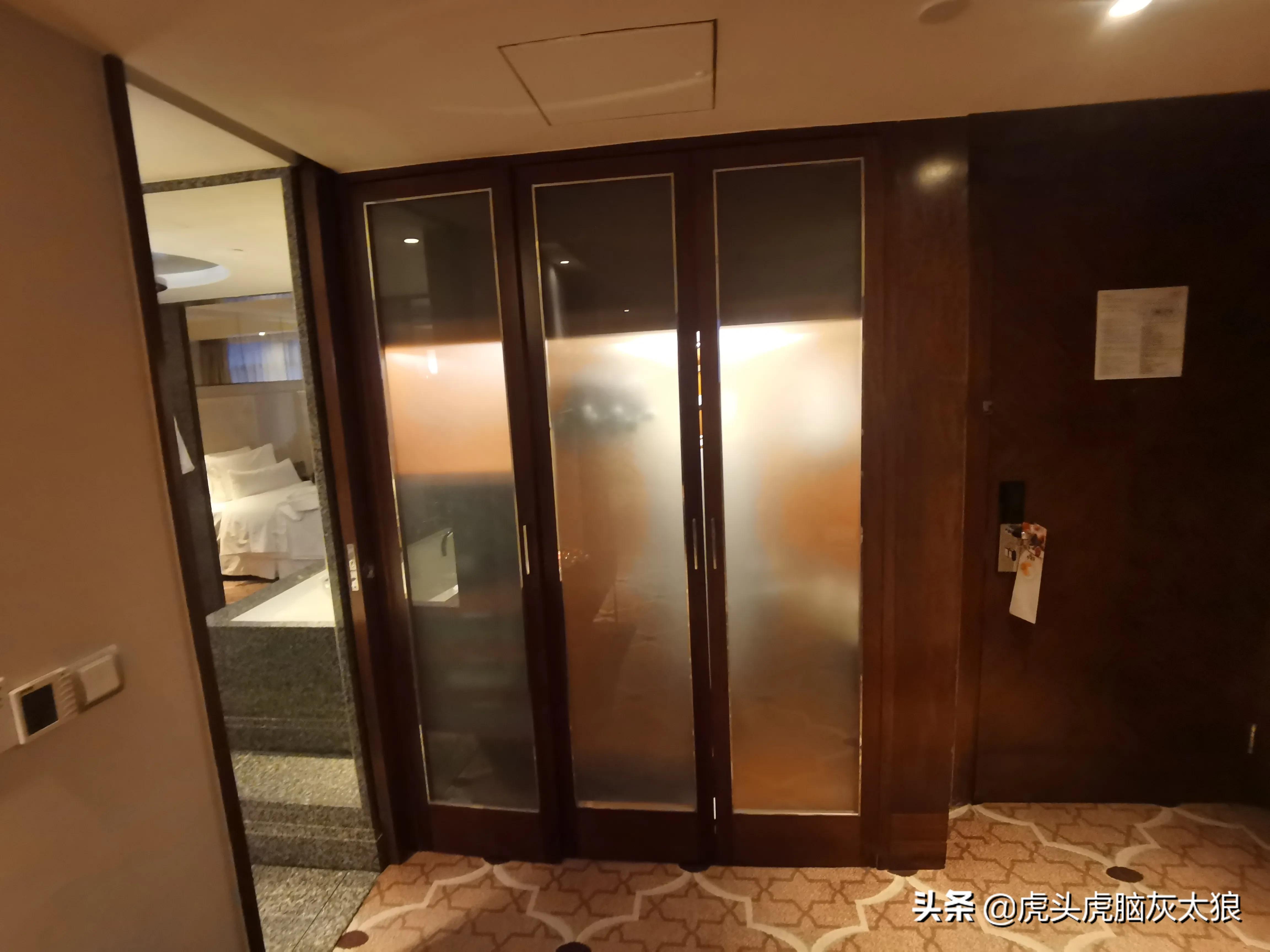 威斯汀酒店和新世界酒店,上海威斯汀大饭店图片