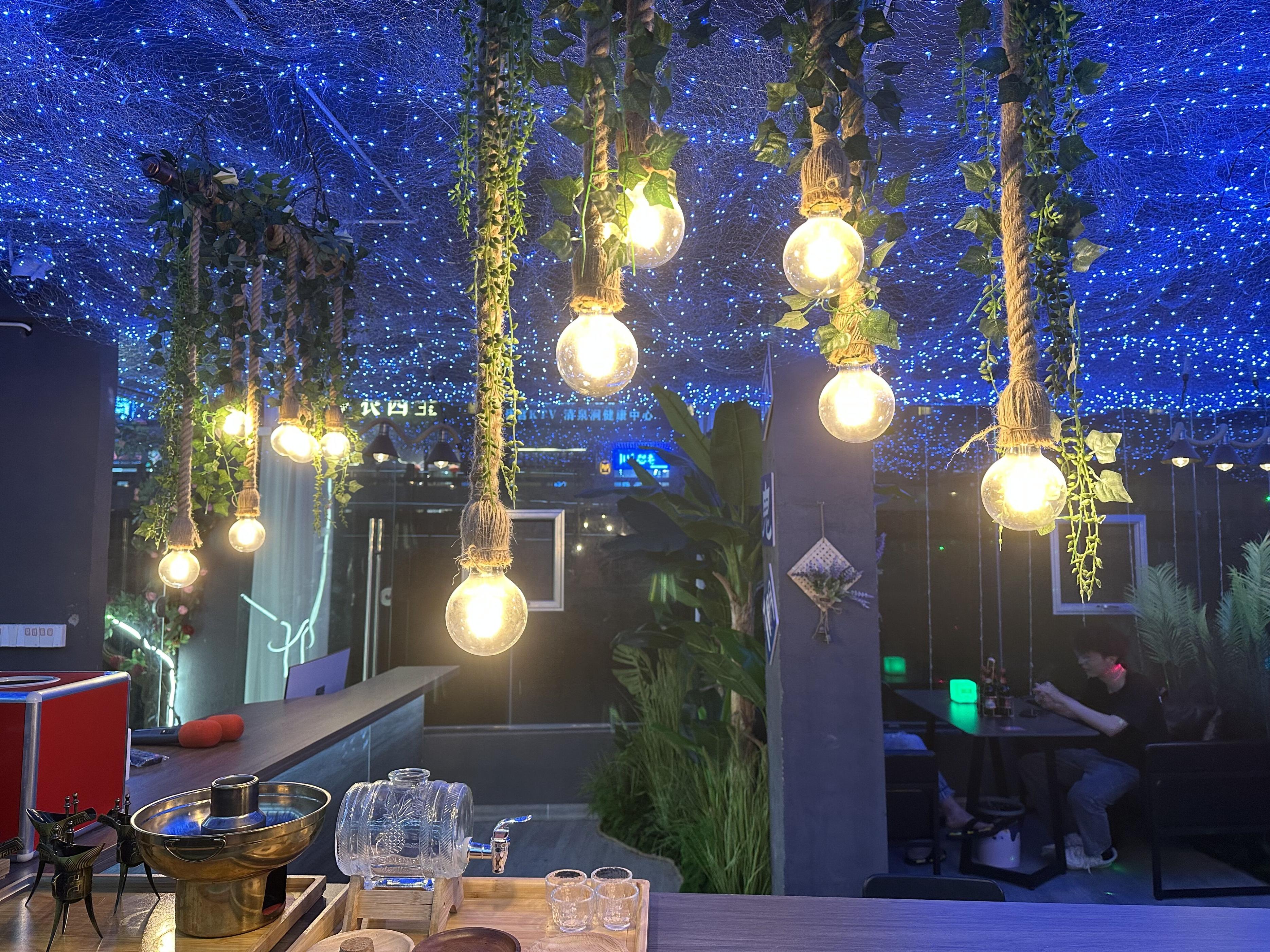 木鱼镇:升腾烟火气点亮“夜经济”