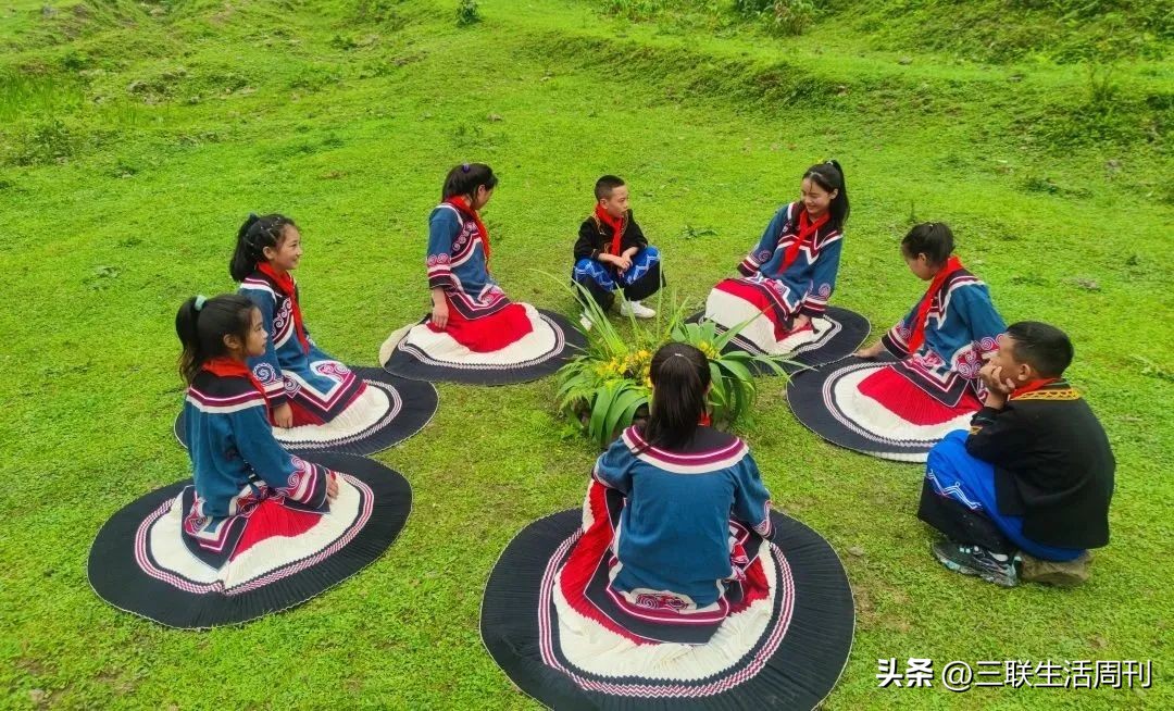 这群凉山的孩子，有了自己的图书馆