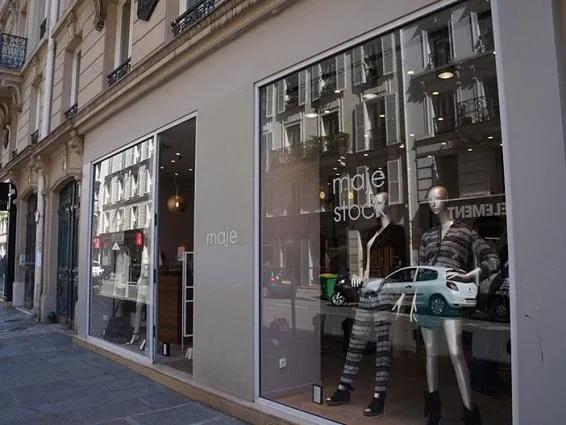 关店求生，卖停车场续命！曾干掉优衣库的韩装霸主，为何一夜失宠