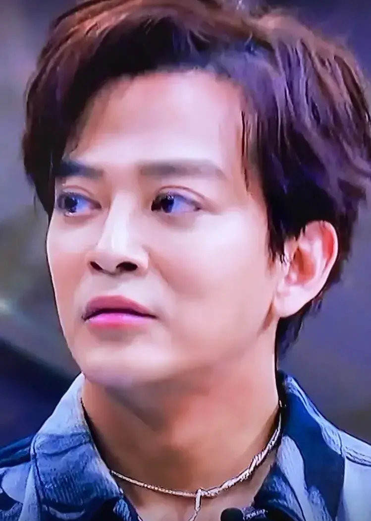 周星驰割双眼皮访谈,周星驰割双眼皮前的电影