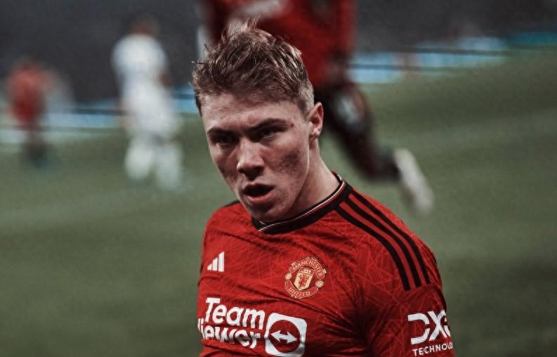 滕哈赫带领曼联夺欧冠,曼联获胜后滕哈赫激动爆粗