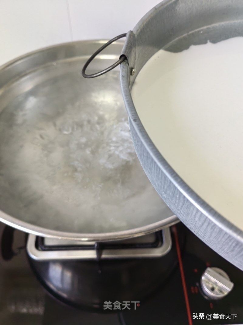 外面卖的凉皮是什么做的,外面买的凉皮还要煮吗