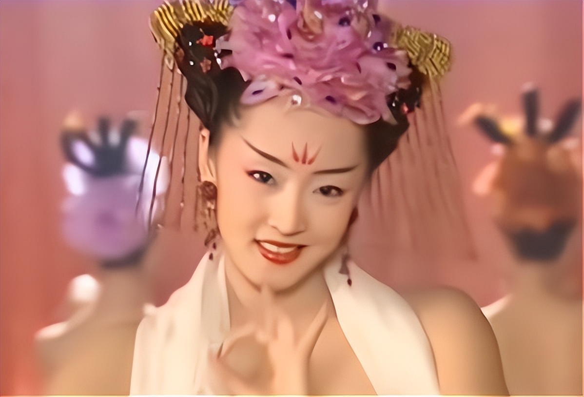 向海岚版杨贵妃照片,杨贵妃剧照向海岚版