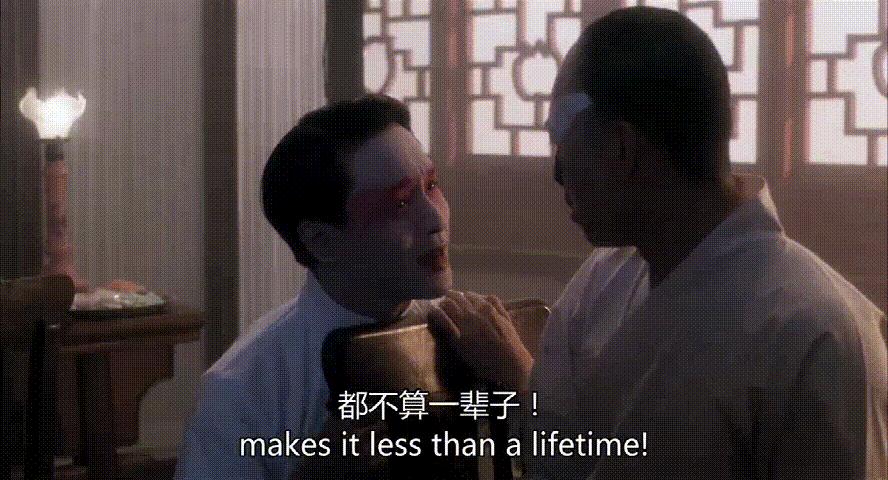 张国荣：被继母淋尿，原生家庭让他苦不堪言，46岁跳楼全身是伤