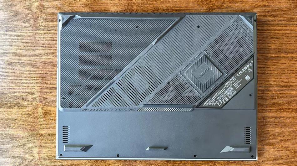 华硕rogstrixg18评测,华硕rogstrixg614笔记本电脑