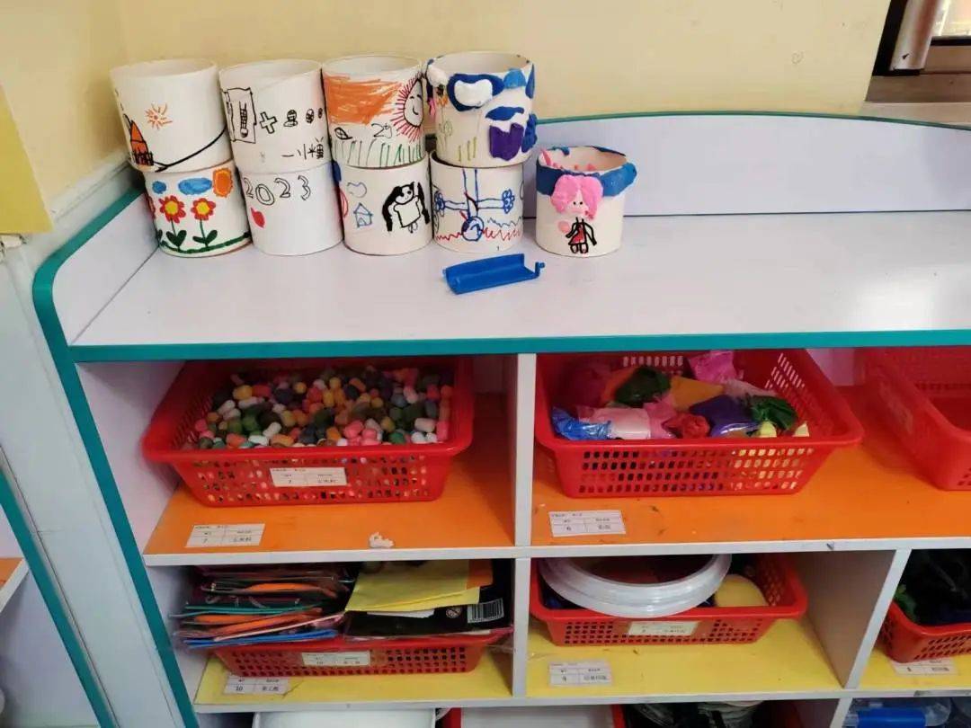 “戏”动童年，“域”见未来——诺亚舟开心果幼儿园区域活动