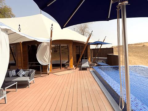 阿联酋丽思卡尔顿,阿联酋野奢帐篷