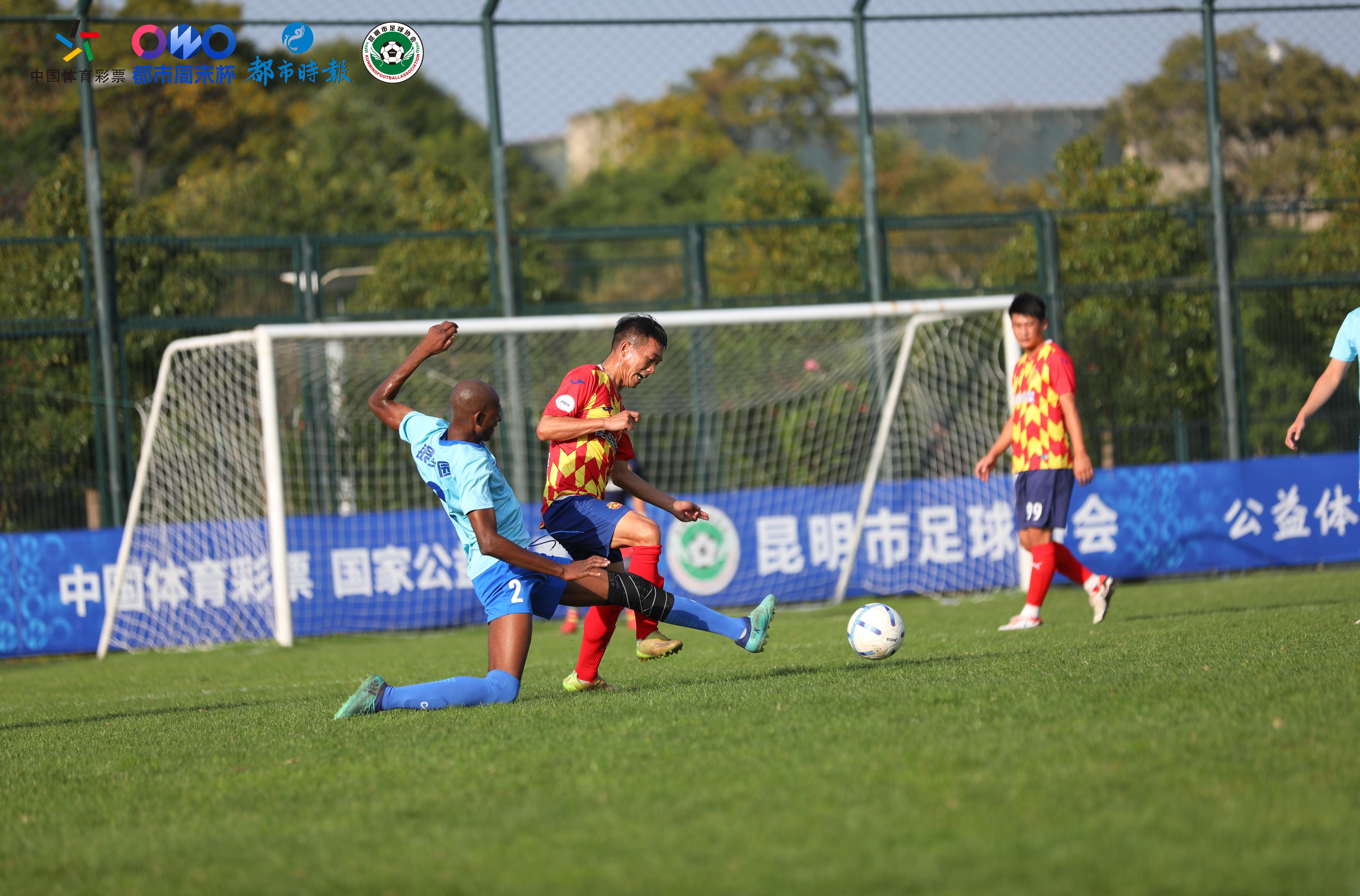 火爆足球比赛,火爆对决在线阅读