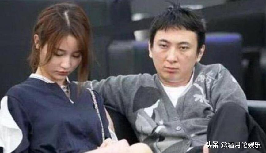 王思聪跟秦奋同款表,戴王思聪同款千万手表