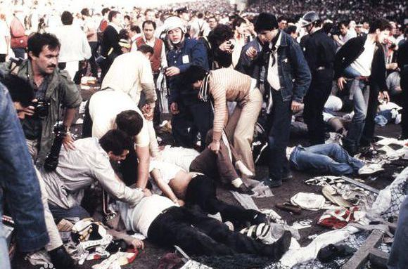 足球比赛中大伤亡事件,足球史上最悲惨的五大惨案