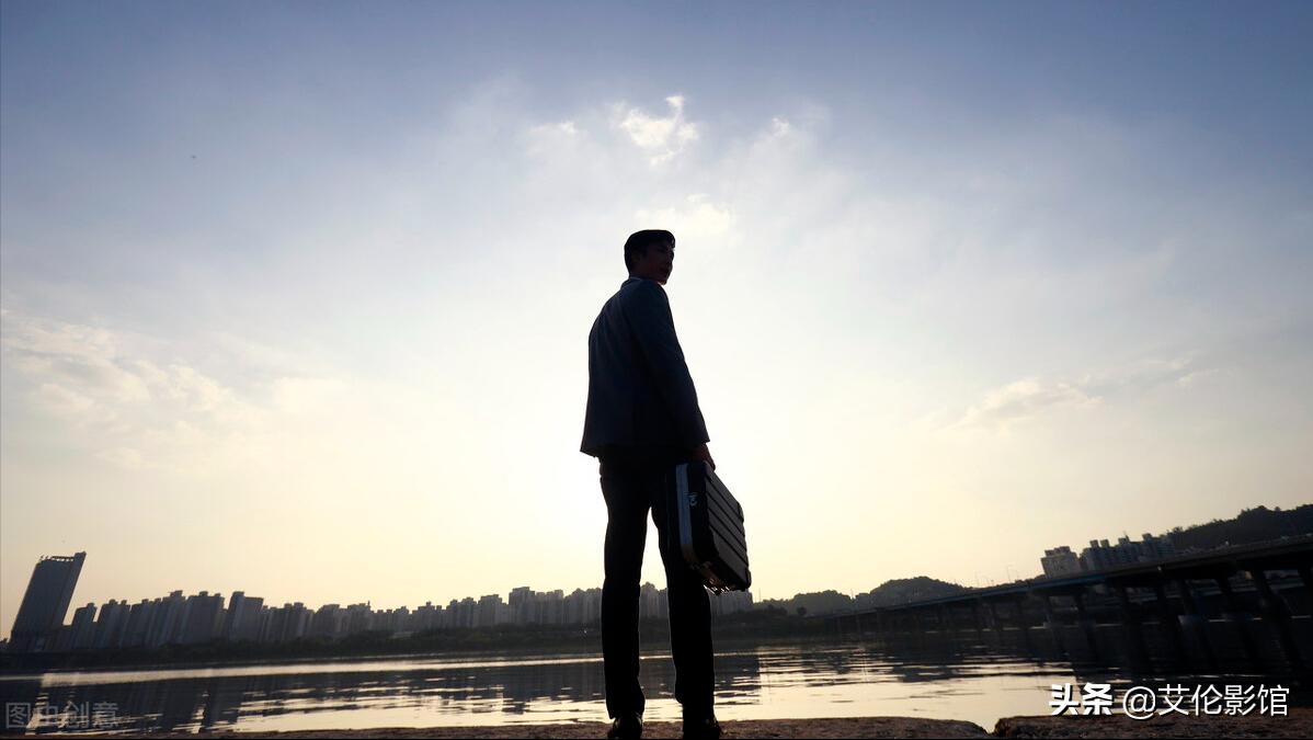 女儿生得太漂亮爸爸怀疑非亲生,女儿生得太漂亮父亲怀疑非亲生